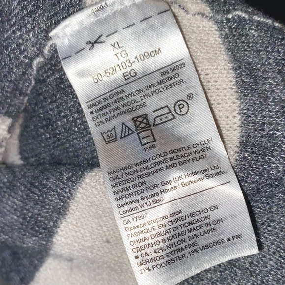 Banana Republic Wool Knit Striped Sweater - XL Tan x Grey - Picture 4 of 5